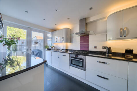 1362855-7-68e3d6d...