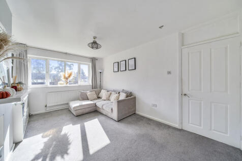 1364341-7-68e7978...