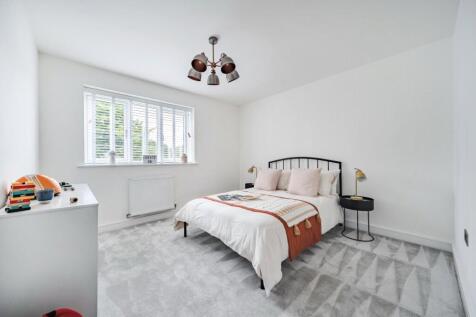 1320772-21-686bc6...