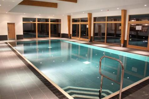 Site Indoor Pool
