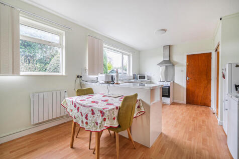 1385517-11-6926f9...