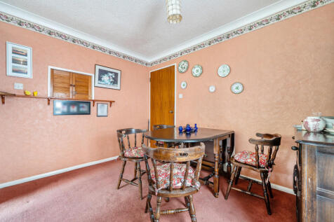 1387550-4-693832e...