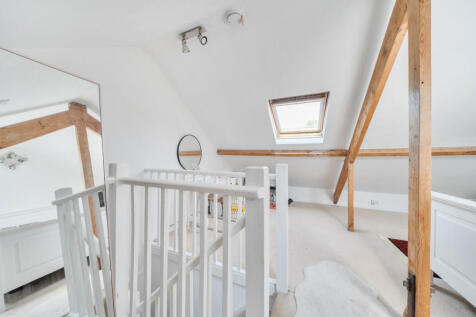 1340137-12-6899df...