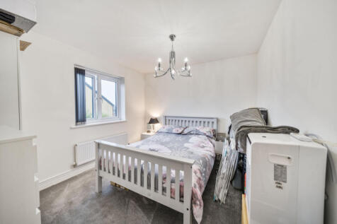 1345727-4-68aed29...