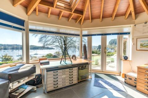 Studio/Sunroom