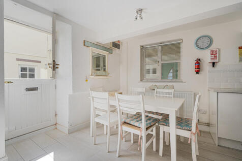 1300725-10-68374e...