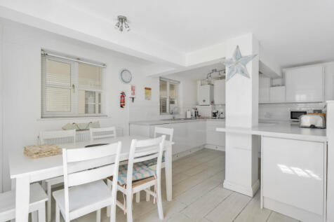 1300725-7-68374eb...