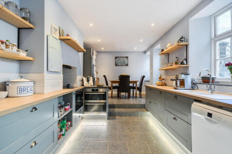 1281152-19-6830ca...