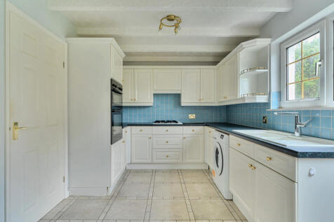 1305568-10-684859...