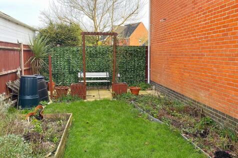Side garden