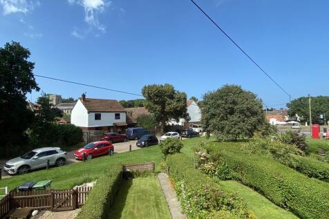 Front bedroom vie...