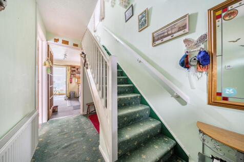 1368934-15-68f262...