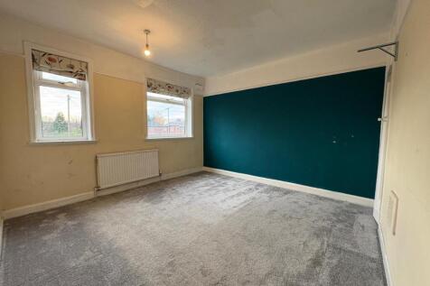 WhatsApp Image 2025-12-05 at 11.07.42 (6).jpeg