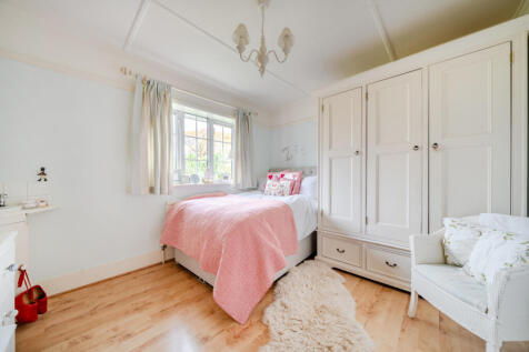 1375278-7-690a021...