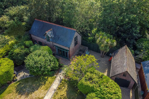 Coach House &amp;...