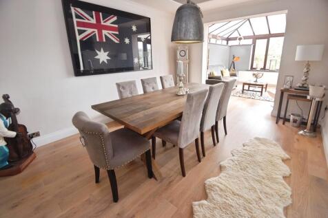 91c2ba72-Dining 2...