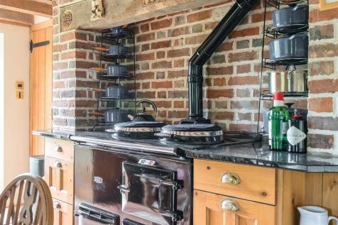 1298303-41-682f4588b9cf0-ARW .jpg