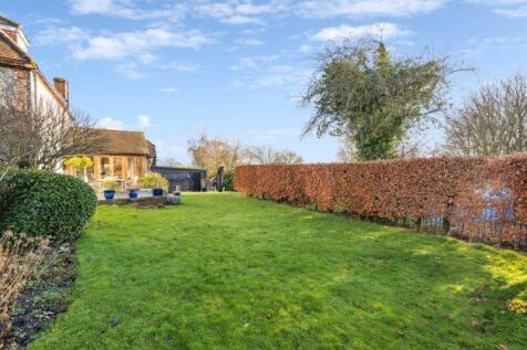Gardens with mature beech hedge