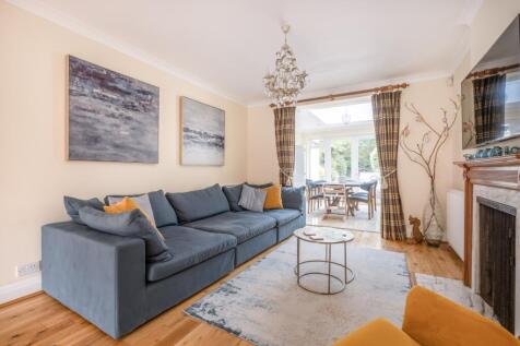 12-Staveley-Road-...