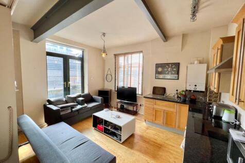 Living Room &amp; Kitchen