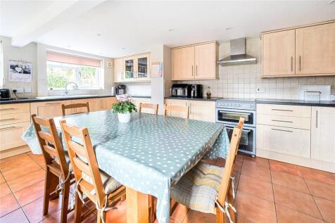 Kitchen/Breakfast Rm