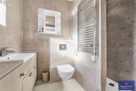 Ensuite To Bedroom 1