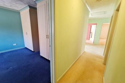 Hallway to Bedroom 1