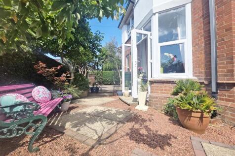 Front Garden Terrace