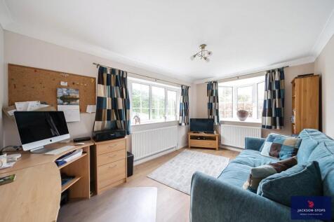 Study / Tv Room