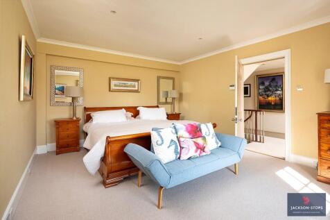 Principle Bedroom