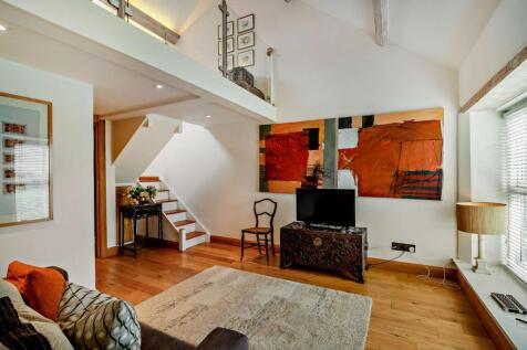 Mezzanine Bedroom