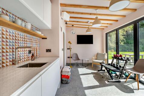 Entertaining Area
