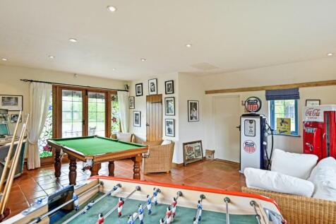 Pool House