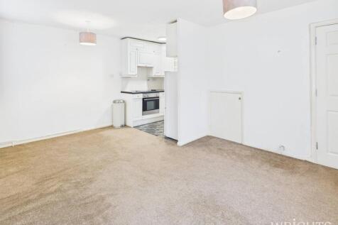 Open Plan Living Room / Diner / Kitchen
