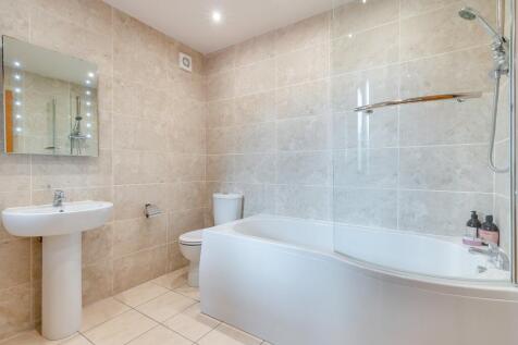 Guest Ensuite
