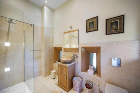 En Suite Shower Room