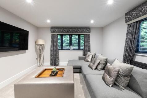 Tv Room/Snug