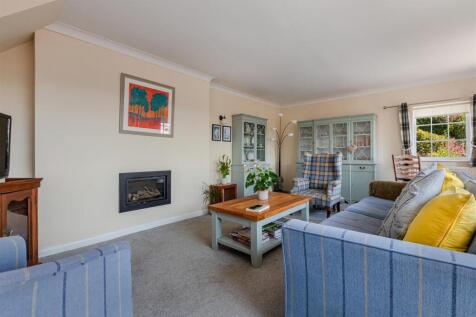 A02 - Hillside, Stoke Gabriel - 230607.jpg