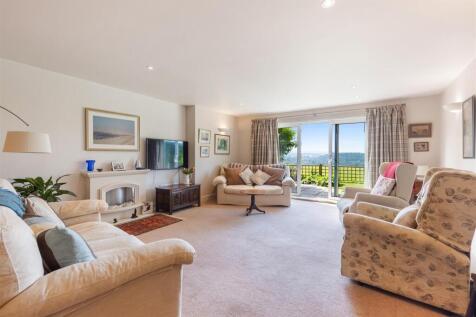 A10 - Flat 2 Redhills, Jubilee Road - 250514.jpg