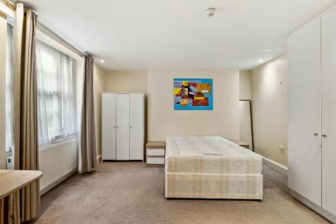 Living space 3 