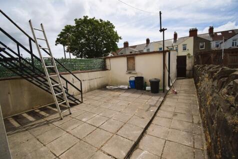 Rear Courtyard