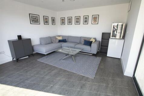 GARDEN ROOM.jpg