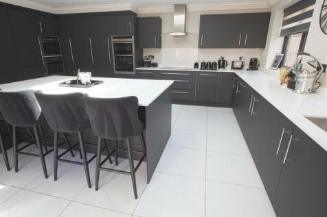 KITCHEN4.jpg