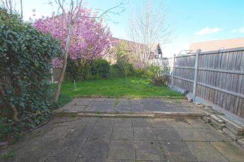 GARDEN1.jpg