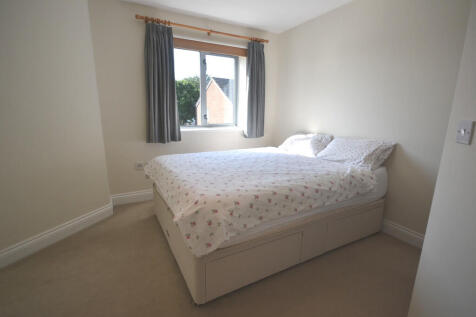 7 Forest Court be...