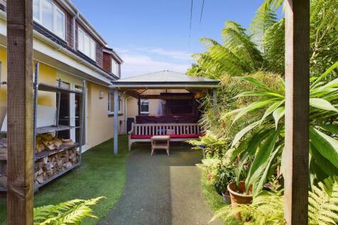 Rear Garden Seating Area
