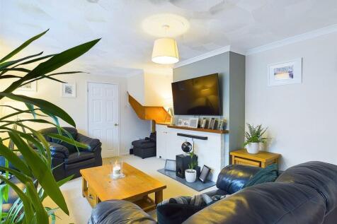 Lounge reverse