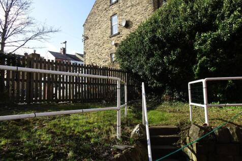 27 Spring Hill Road - rear garden area.JPG