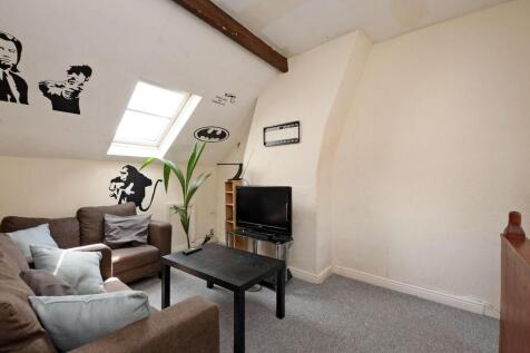 492 Crookesmoor Road, living room.jpg