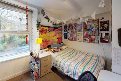 130-Crookes-Road-Bedroom(1).jpg